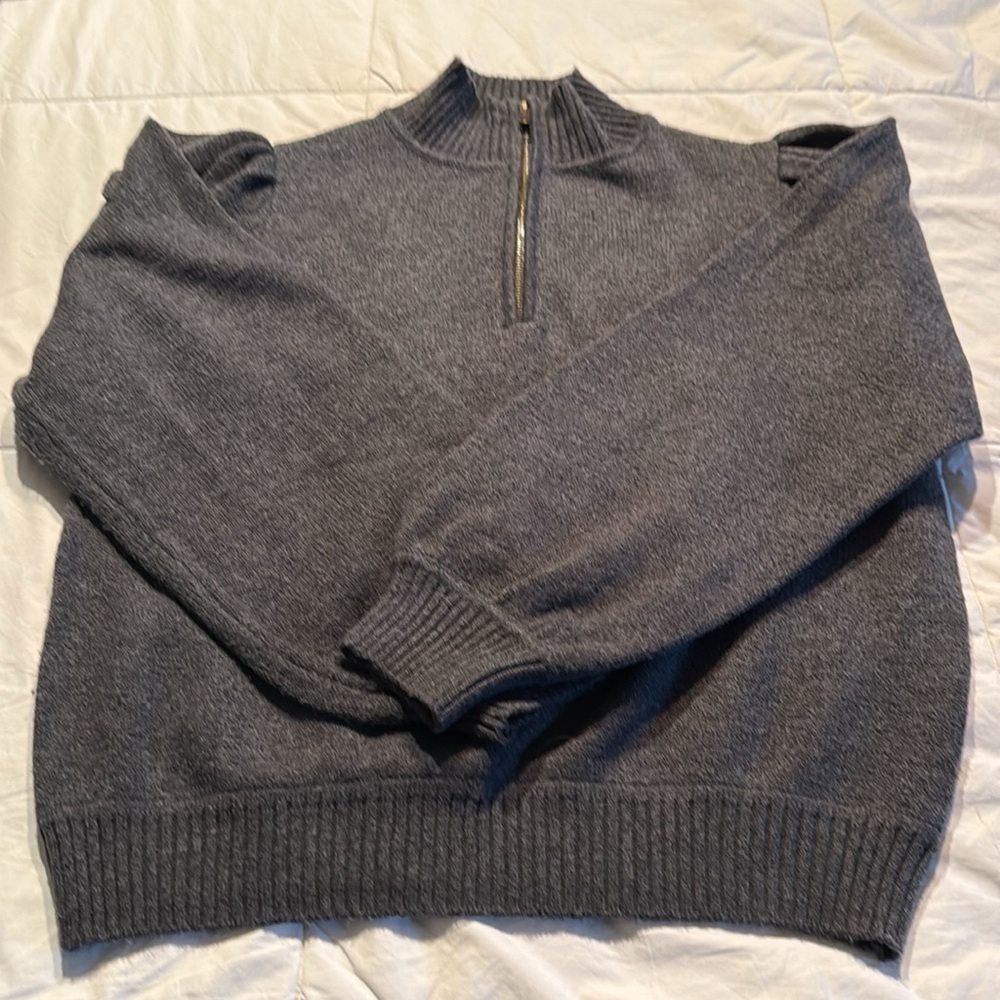 Universal Thread Gray Half-Zip Sweater - image 4